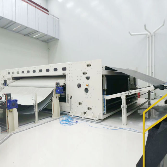 Ligne à aiguille à grande vitesse Ligne en acier Cross Lapper